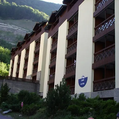 Pour 4 Pers. Avec Balcon, Parking Et Wifi, à Deux Pas Des Thermes Et Du Centre Village - Fr-1-512-212 * Brides-les-Bains