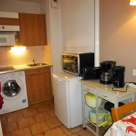 Pour 4 Pers. Avec Balcon, Parking Et Wifi, à Deux Pas Des Thermes Et Du Centre Village - Fr-1-512-212 * Brides-les-Bains