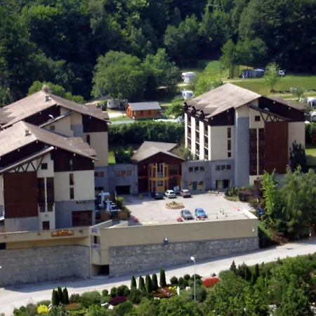 Apartment 4 Pers, Balcon Spacieux, Wifi, Parking, Animaux Admis - Fr-1-512-212 Brides-les-Bains